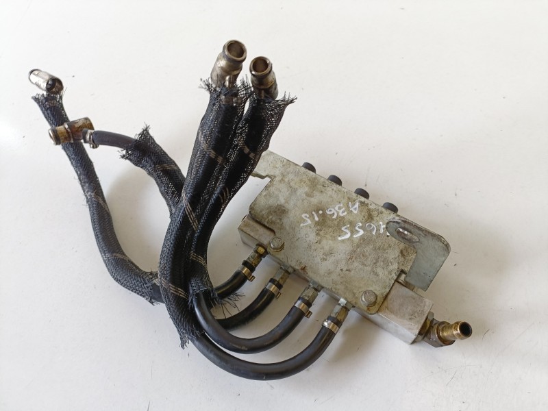 Recambio de rampa inyectora para citroen c3 kfv referencia OEM IAM 67R010185  