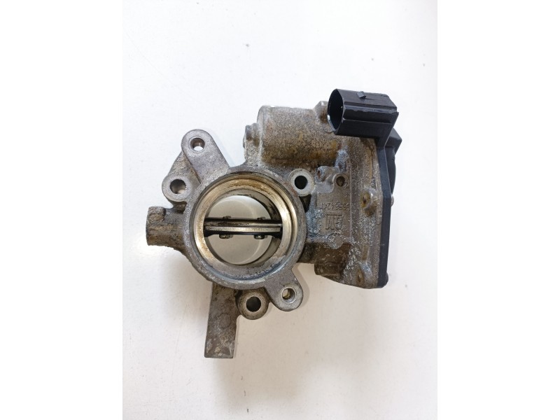 Recambio de caja mariposa para opel corsa d a13dtc referencia OEM IAM 55564247  
