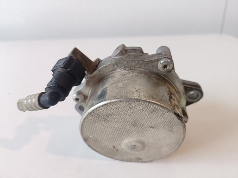 Recambio de depresor freno / bomba vacio para fiat iii fiorino (225) 199a2000 referencia OEM IAM   