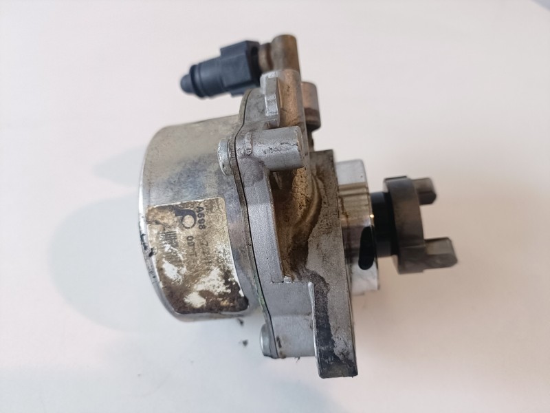 Recambio de depresor freno / bomba vacio para fiat iii fiorino (225) 199a2000 referencia OEM IAM   