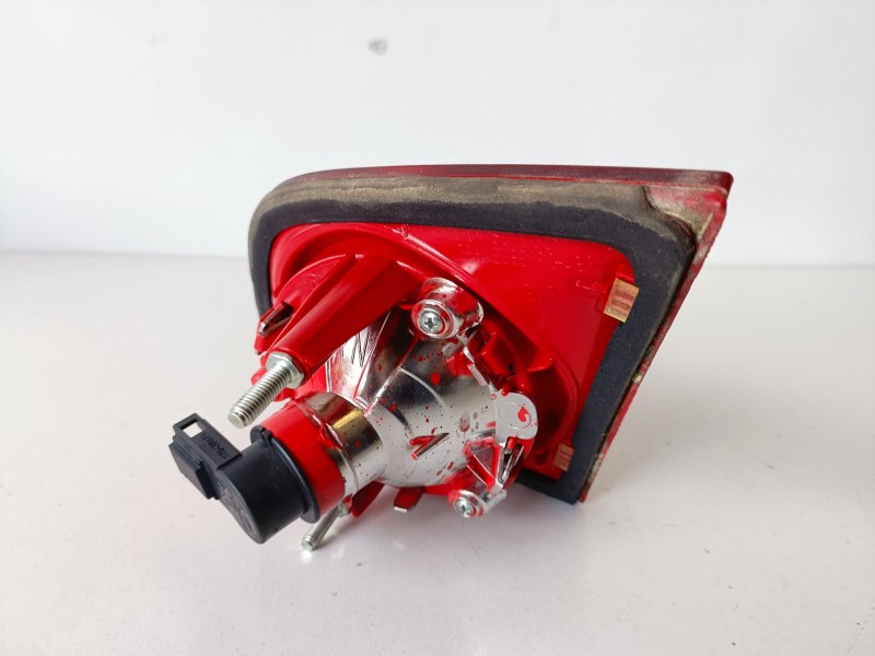 Recambio de piloto trasero izquierdo para volkswagen passat variant (3c5) bkp referencia OEM IAM 3C5945093E  