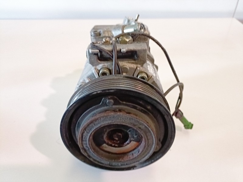 Recambio de compresor aire acondicionado para audi a6 berlina (4b2) ack referencia OEM IAM 4D0260808  