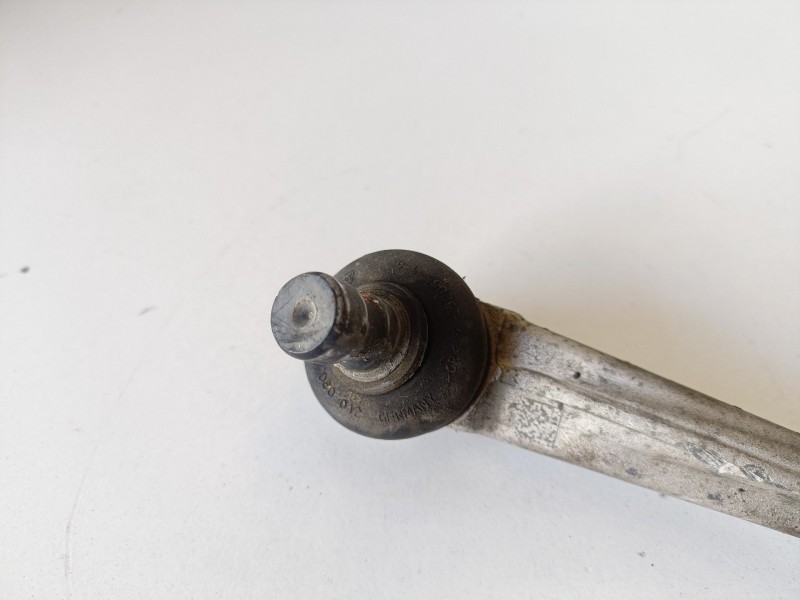 Recambio de brazo suspension superior delantero izquierdo para audi a4 avant (8w5) cswb referencia OEM IAM   