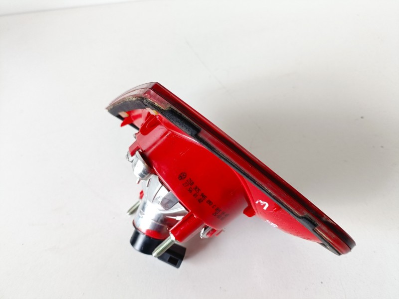 Recambio de piloto trasero izquierdo para volkswagen passat berlina (3c2) bkp referencia OEM IAM 3C5945093C  