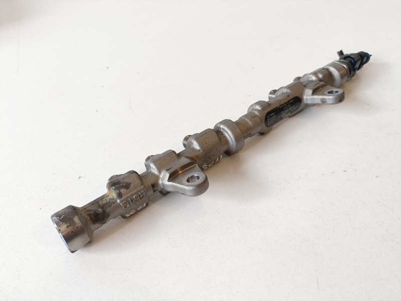 Recambio de rampa inyectora para opel corsa d a13dtc referencia OEM IAM 0445214222  