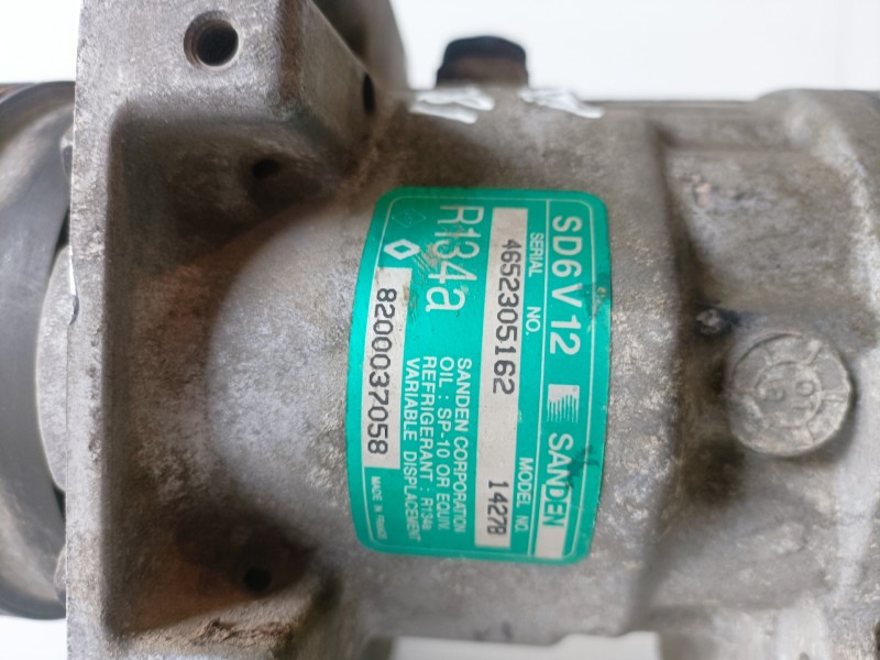 Recambio de compresor aire acondicionado para renault clio ii fase ii (b/cb0) d4f712 referencia OEM IAM 1427B  