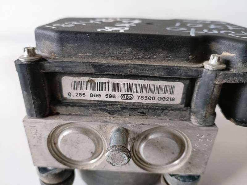 Recambio de abs para fiat grande punto (199) 199a2000 referencia OEM IAM 0265231878/0265800598  