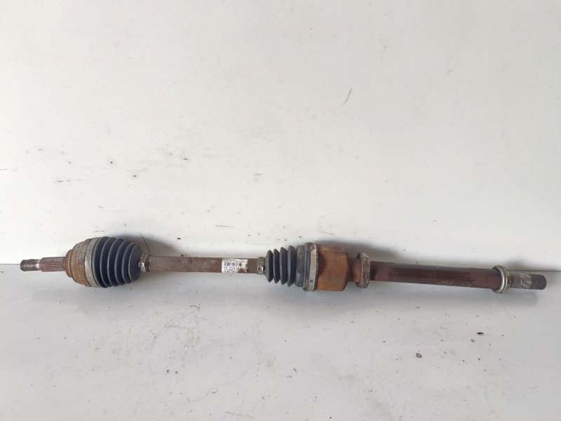 Recambio de transmision delantera derecha para renault clio iii k4m800 referencia OEM IAM 8200358164  