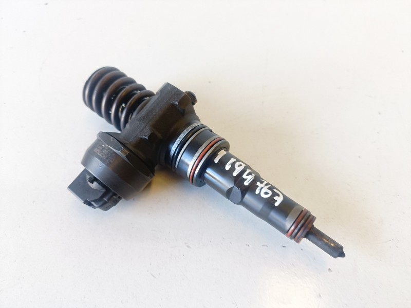 Recambio de inyector para volkswagen sharan (7m6/7m9) auy referencia OEM IAM 038130073AK  
