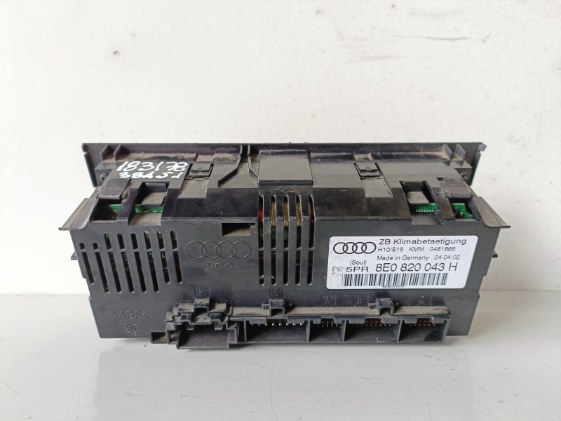 Recambio de mando climatizador para audi a4 avant (8e) ake referencia OEM IAM 8E0820043H  