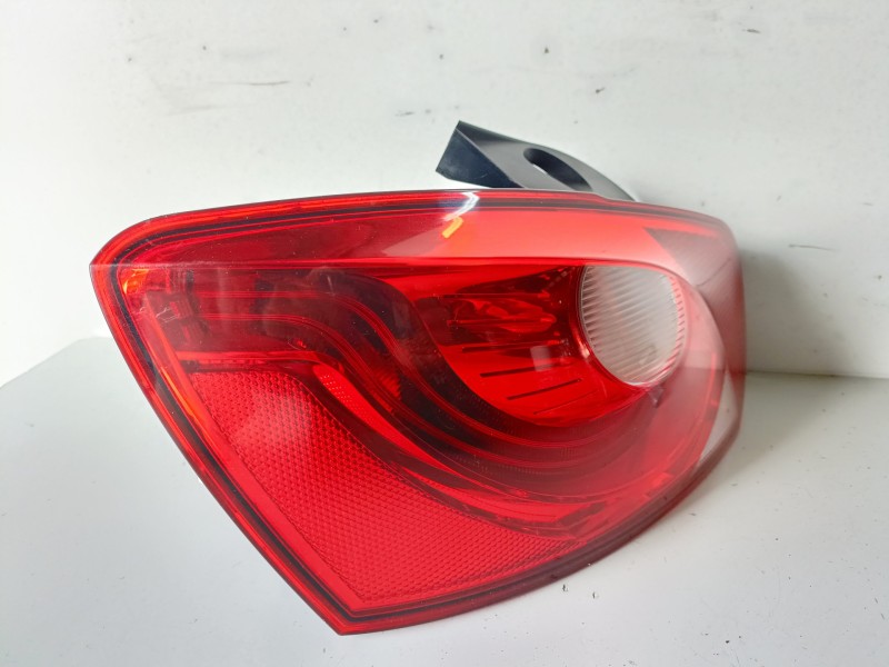 Recambio de piloto trasero izquierdo para seat ibiza (6p1) chzb referencia OEM IAM   