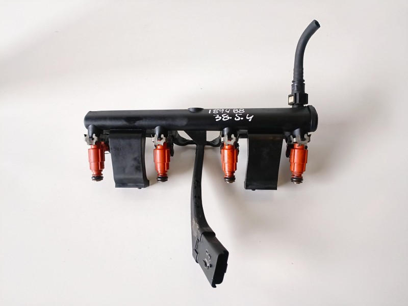 Recambio de rampa inyectora para peugeot 307 (s1)(04.2001) nfu referencia OEM IAM 9636520780  