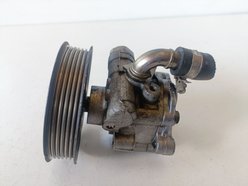Recambio de bomba direccion para volkswagen sharan (7m6/7m9) auy referencia OEM IAM 98VW3A674AA  
