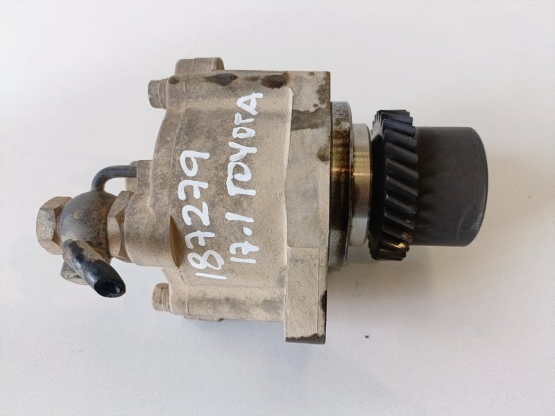 Recambio de depresor freno / bomba vacio para toyota land cruiser (j15) 1kdftv referencia OEM IAM 2930030020  