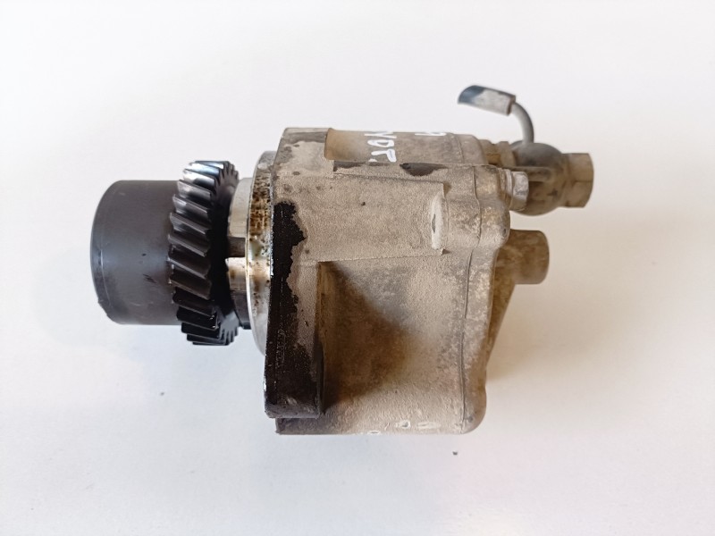 Recambio de depresor freno / bomba vacio para toyota land cruiser (j15) 1kdftv referencia OEM IAM 2930030020  