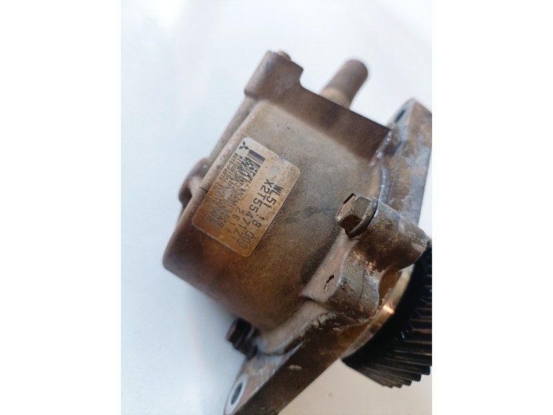 Recambio de depresor freno / bomba vacio para mazda b-serie (un) wlt referencia OEM IAM X2T55471ZT  