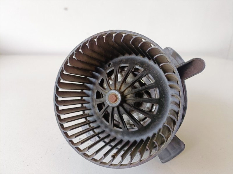 Recambio de ventilador calefaccion para peugeot 307 break / sw (s1)(04.2002) nfu (tu5jp4) referencia OEM IAM   