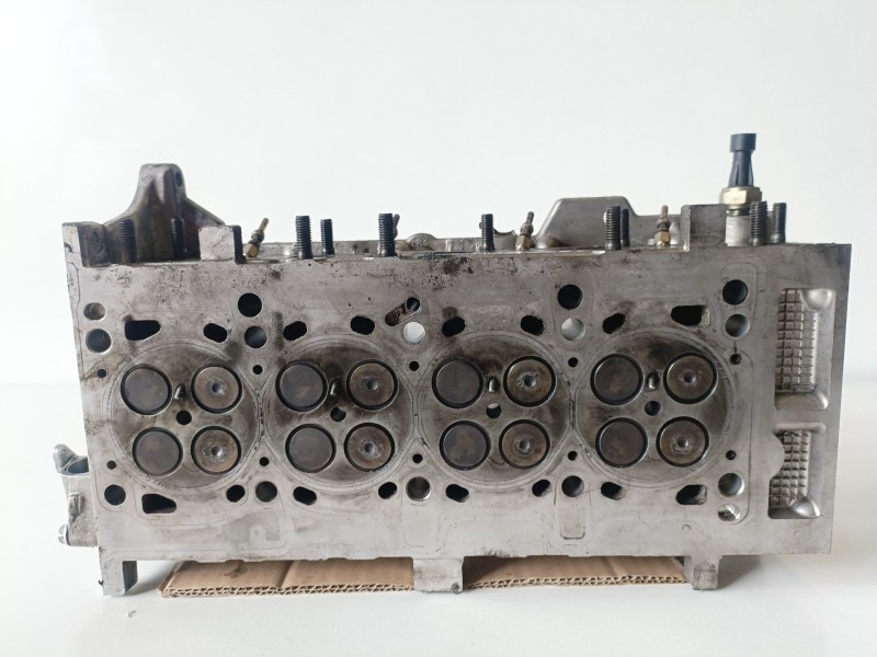 Recambio de culata para fiat linea (110) 199a3000 referencia OEM IAM 55188595  
