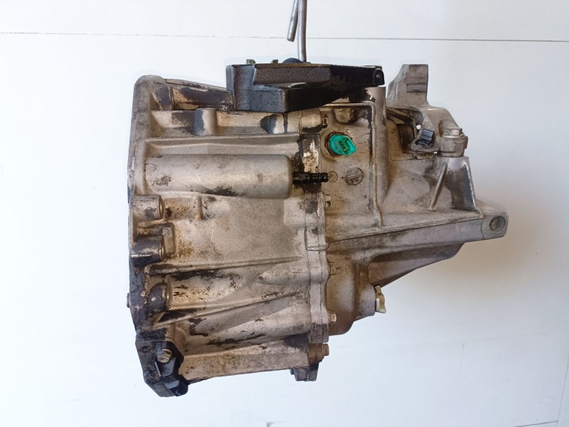 Recambio de caja cambios para renault scenic iii (jz) f9q872 referencia OEM IAM ND4002  