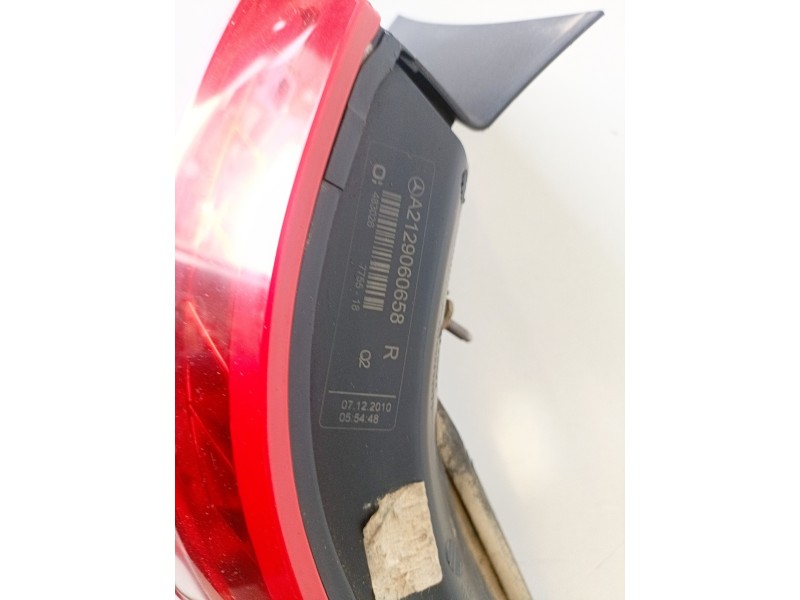 Recambio de piloto trasero derecho para mercedes-benz clase e (bm 212) lim. 642852 referencia OEM IAM A2129060658R  