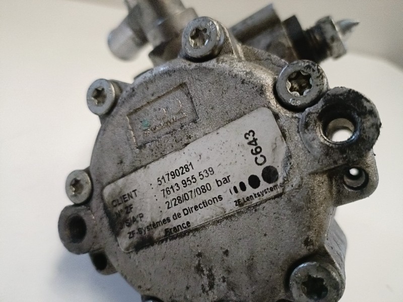 Recambio de bomba direccion para fiat linea (110) 199a3000 referencia OEM IAM 7613955539/51790281  