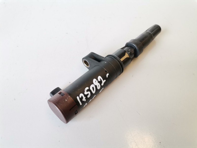 Recambio de bobina encendido para renault modus i k4j770 referencia OEM IAM 7700875000/8200405098  