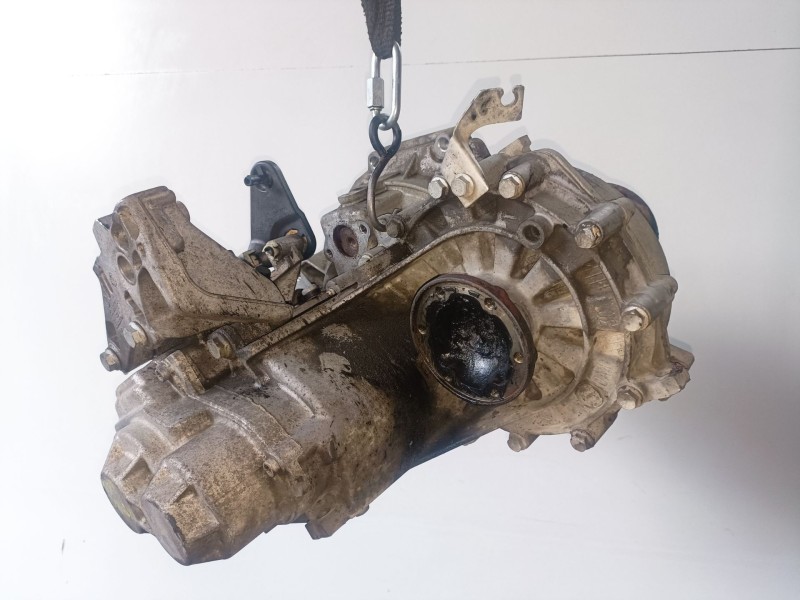 Recambio de caja cambios para volkswagen scirocco (137) cavd referencia OEM IAM KWB  