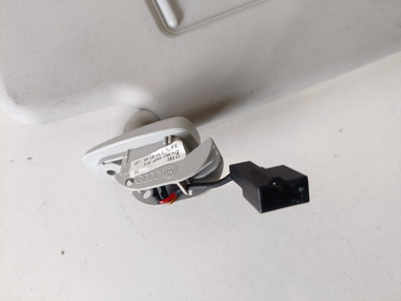 Recambio de parasol derecho para seat leon (1p1) bxe referencia OEM IAM   