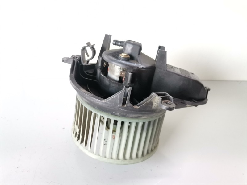 Recambio de ventilador calefaccion para citroen xsara berlina dhy referencia OEM IAM 740471233F/210681233F  