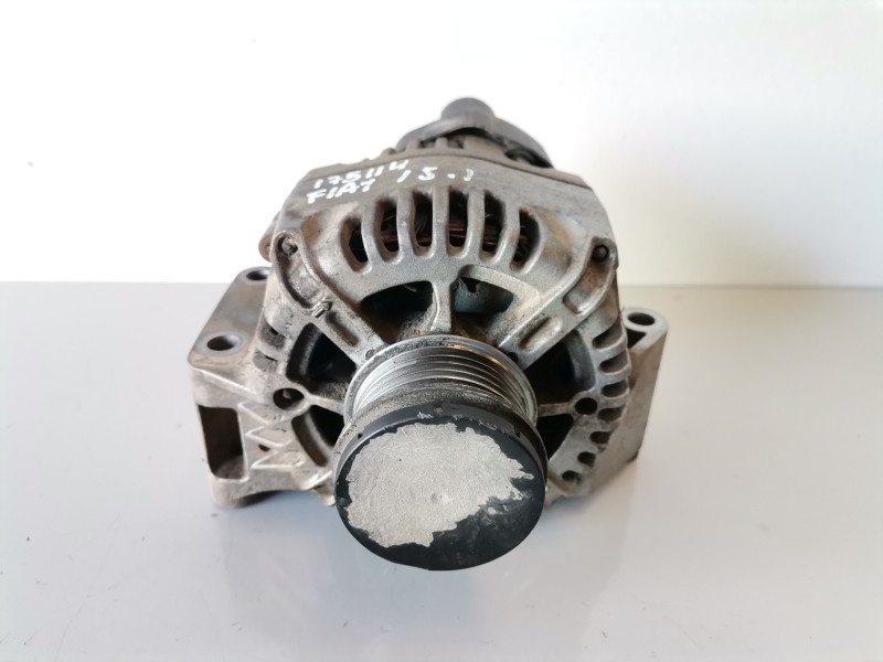 Recambio de alternador para fiat iii fiorino (225) 199a2000 referencia OEM IAM 51784845  