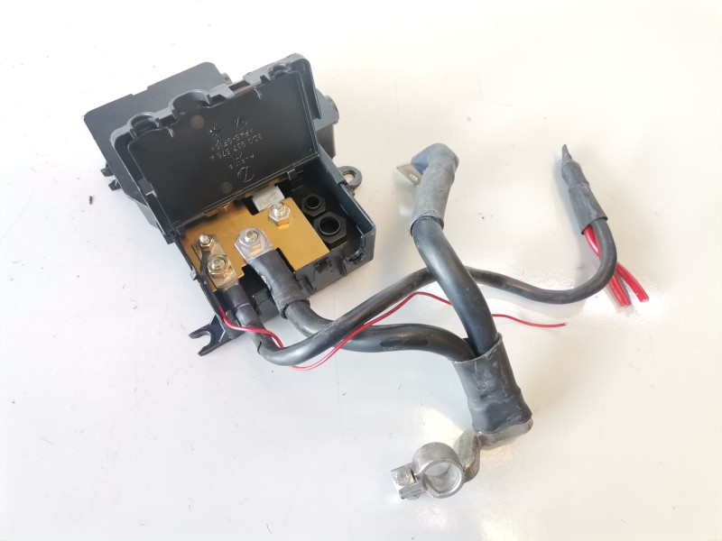Recambio de caja reles / fusibles para volkswagen phaeton (3d2/3d8) bmk referencia OEM IAM 3D0937576A  