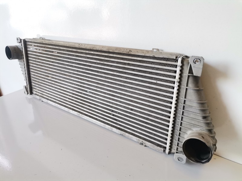 Recambio de intercooler para mercedes-benz sprinter combi 611981 referencia OEM IAM A9015010701  