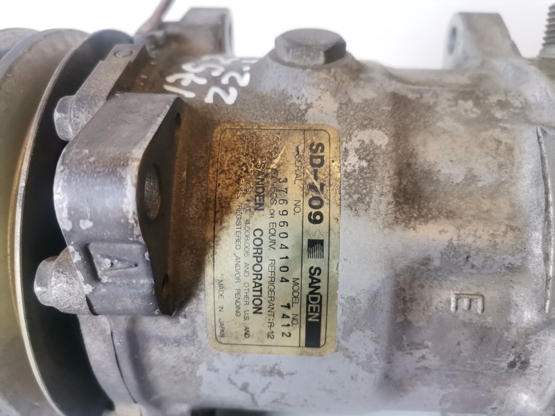 Recambio de compresor aire acondicionado para land rover discovery (salljg/lj) 12l referencia OEM IAM 7412  