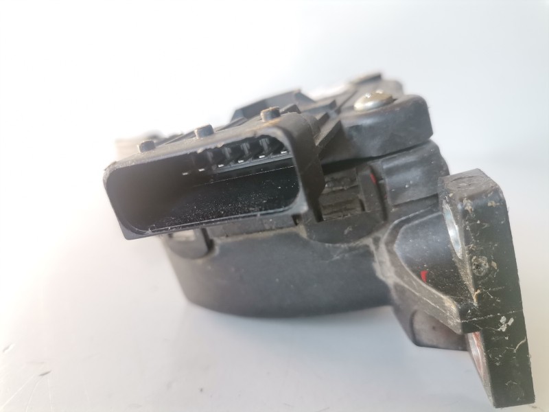 Recambio de potenciometro pedal para opel agila z10xe referencia OEM IAM 9204284  