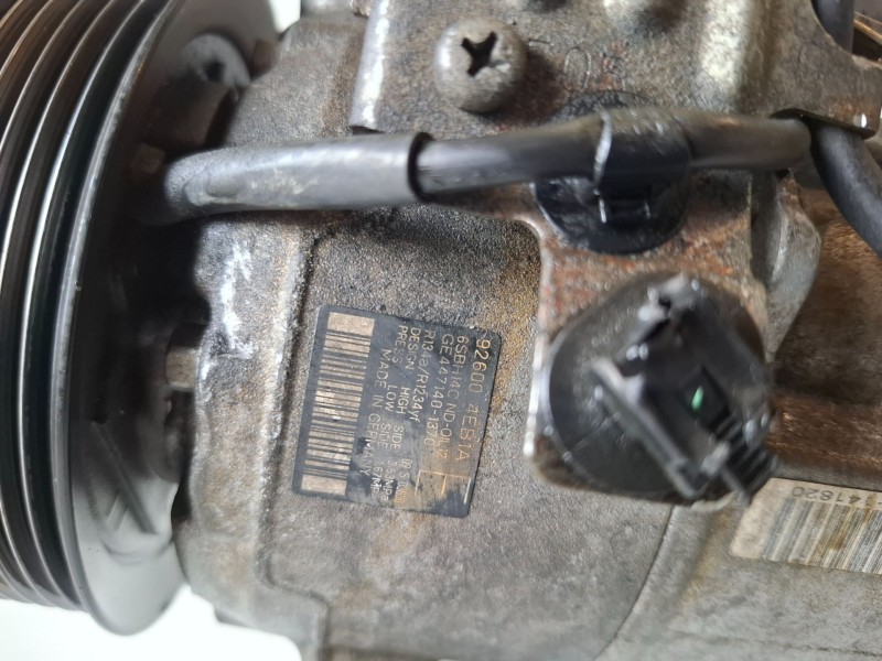 Recambio de compresor aire acondicionado para nissan qashqai (j11e) r9maeg4 referencia OEM IAM 926004EB1A  
