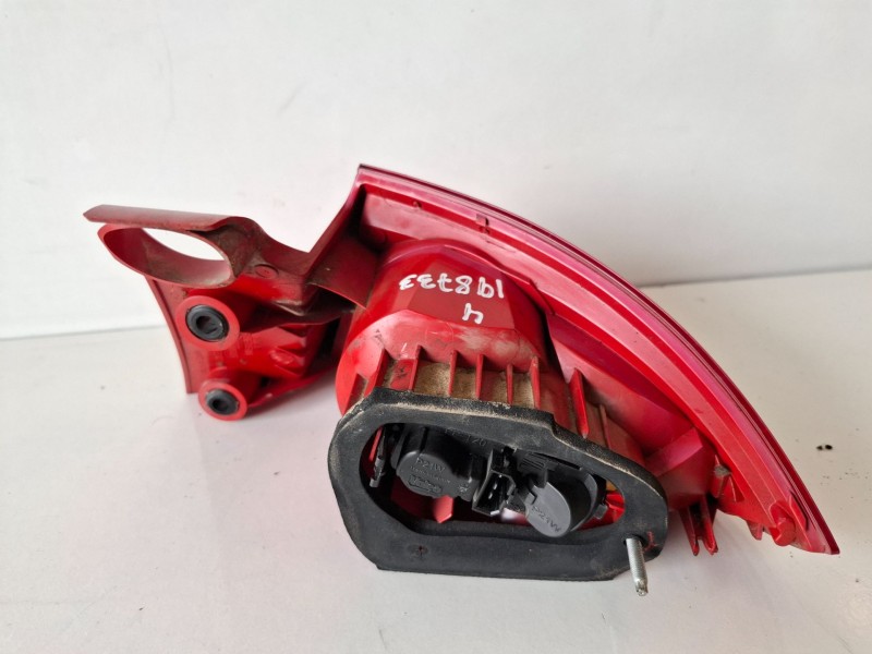 Recambio de piloto trasero izquierdo para seat leon (1p1) bxf referencia OEM IAM   