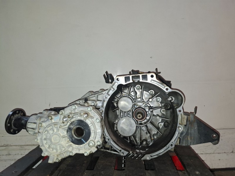 Recambio de caja cambios para hyundai santa fe (cm) d4eb referencia OEM IAM 4300038070  