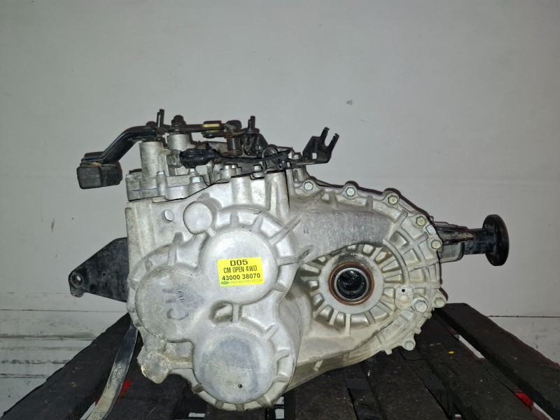 Recambio de caja cambios para hyundai santa fe (cm) d4eb referencia OEM IAM 4300038070  