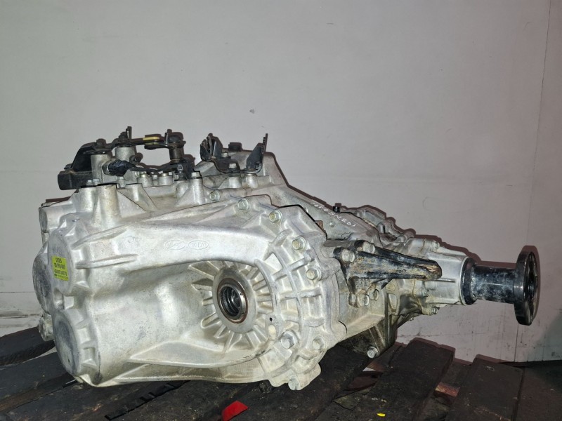 Recambio de caja cambios para hyundai santa fe (cm) d4eb referencia OEM IAM 4300038070  