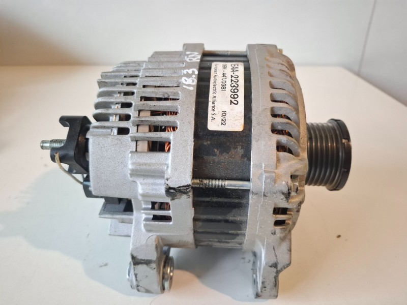 Recambio de alternador para renault espace iv (jk0) m9r740 referencia OEM IAM   