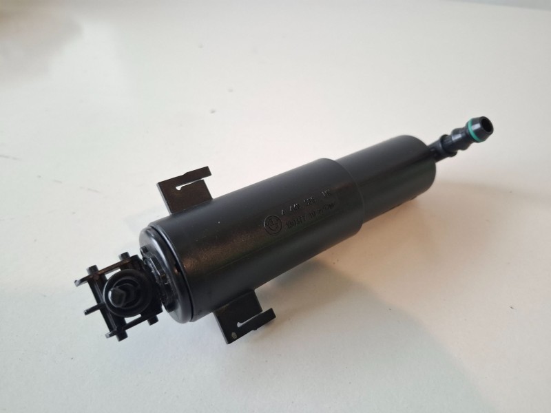 Recambio de limpia faros xenon para bmw serie 3 berlina (e90) 204d4 referencia OEM IAM 13037710  