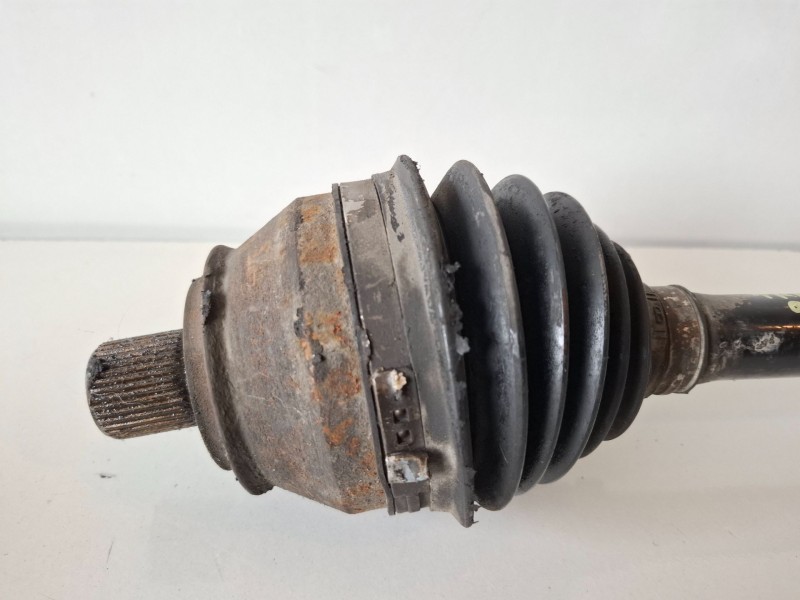 Recambio de transmision delantera izquierda para volkswagen t4 transporter acv referencia OEM IAM 701407271M  