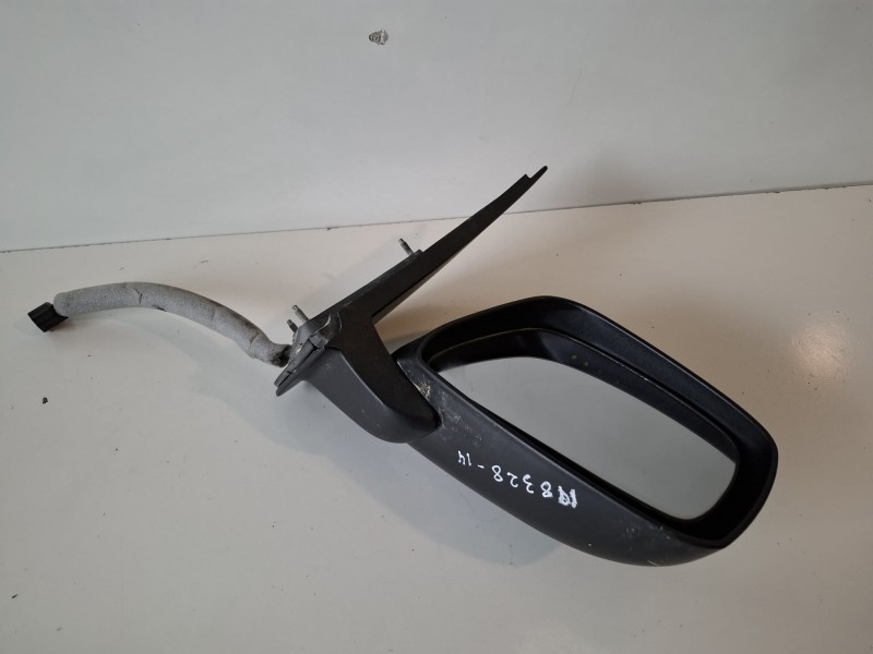 Recambio de retrovisor derecho para nissan pathfinder (r51) yd25 referencia OEM IAM   