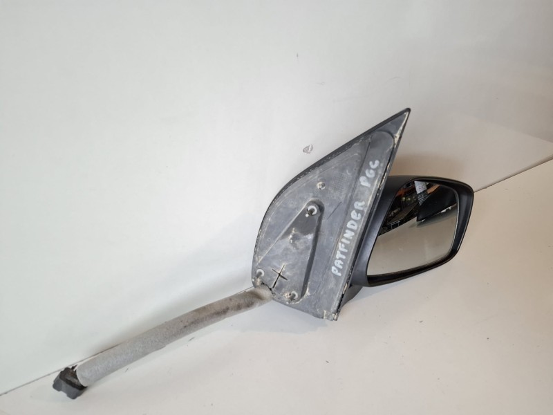 Recambio de retrovisor derecho para nissan pathfinder (r51) yd25 referencia OEM IAM   