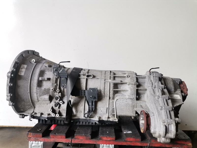 Recambio de caja cambios para land rover range rover sport 306dt referencia OEM IAM CPLA7000AC  