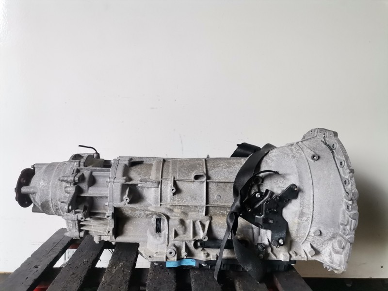 Recambio de caja cambios para land rover range rover sport 306dt referencia OEM IAM CPLA7000AC  