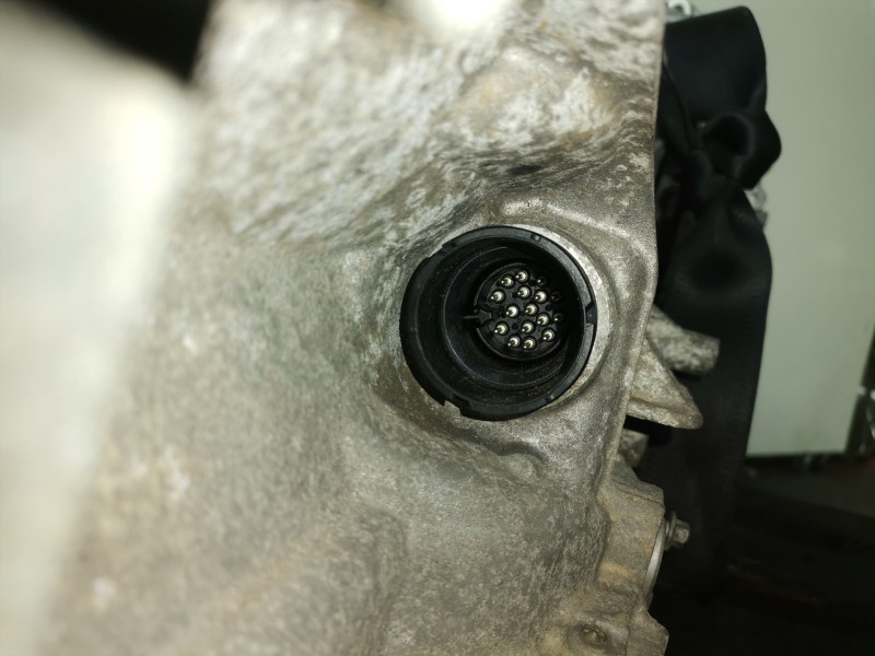Recambio de caja cambios para land rover range rover sport 306dt referencia OEM IAM CPLA7000AC  