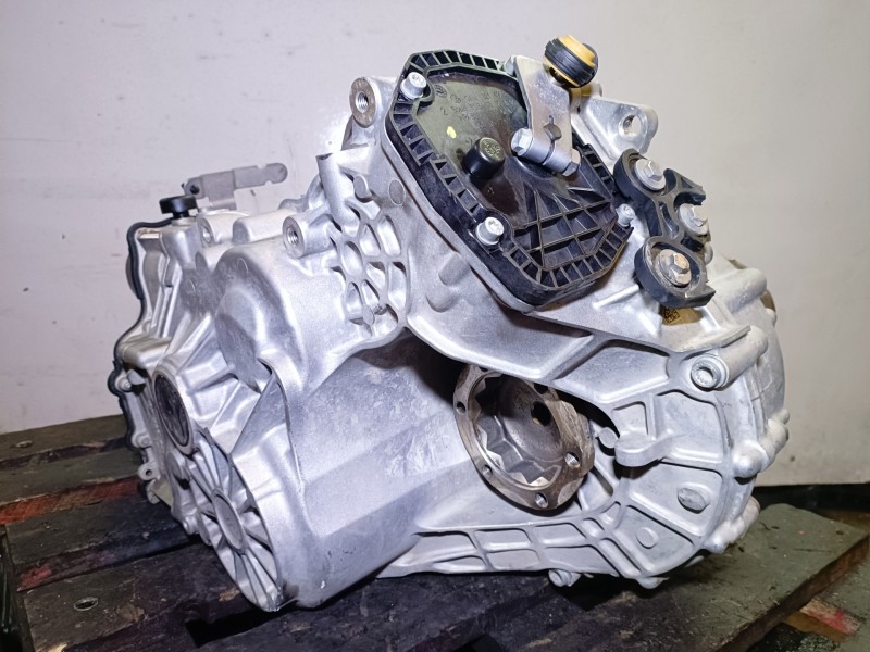 Recambio de caja cambios para volkswagen polo vi (aw1)(08.2017) dla referencia OEM IAM URF  