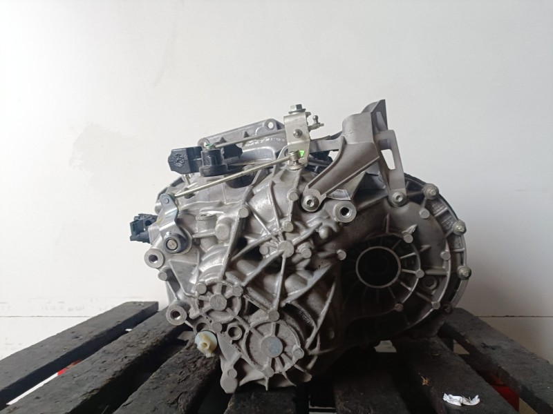 Recambio de caja cambios para mercedes-benz vito tourer (447) r9n402 referencia OEM IAM PF6074  