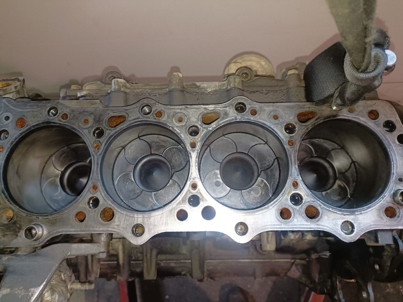 Recambio de bloque para mitsubishi montero (v60/v70) 4m41 referencia OEM IAM 4M41  